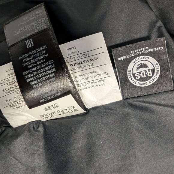 Marmot Kids Montreaux II Down Jacket - Size L Black NWT - Girl - Picture 6 of 6